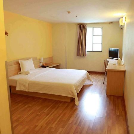 7Days Inn Dongguan Conference & Exhibition Center الغرفة الصورة