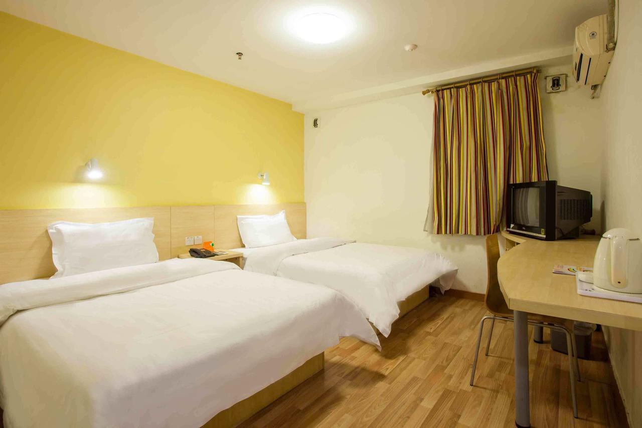 7Days Inn Dongguan Conference & Exhibition Center الغرفة الصورة